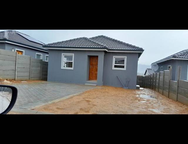 2 BEDROOM HOUSE FOR SALE IN PAARL SOUTH